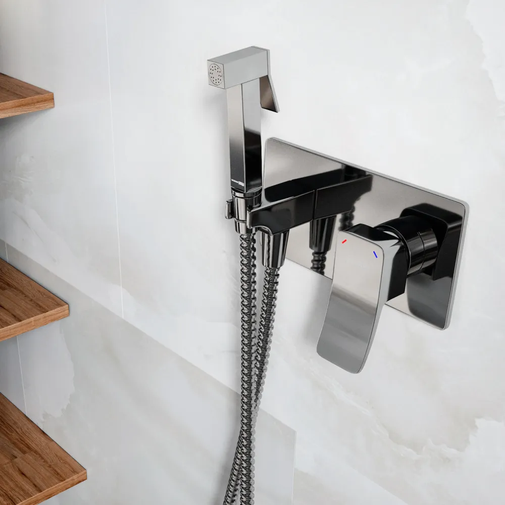Смеситель с гигиеническим душем WasserKRAFT Aller 10638